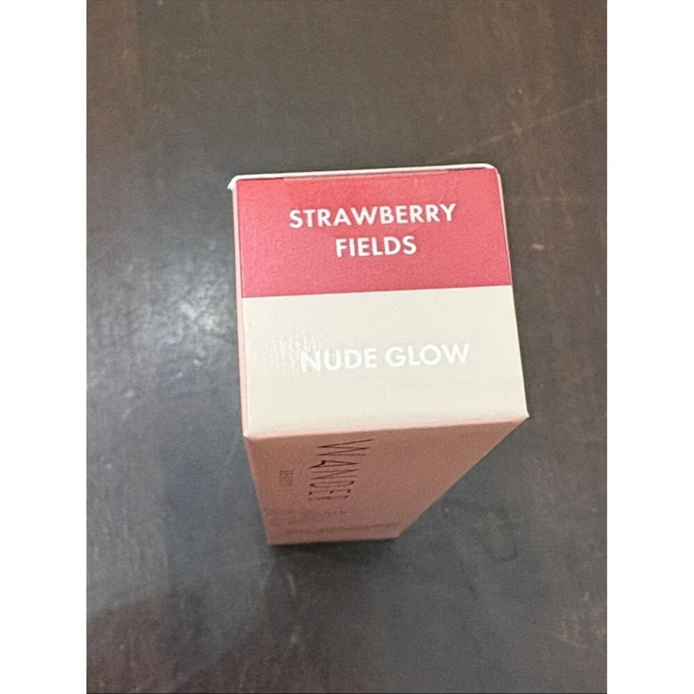 Wander Beauty On-The-Glow Blush & Illuminator — Strawberry Fields/nude glow